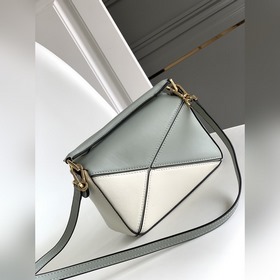 Loewe Новая цветовая гамма популярной