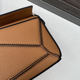 Loewe Хит продаж — мини-сумка Puzzle 