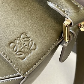 Loewe (новая версия) Сумка Puzzle мало