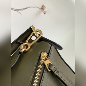 Loewe Популярная модель Puzzle small 
