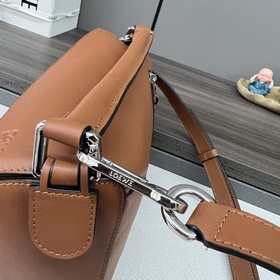 Loewe (новая версия) Сумка Puzzle мало