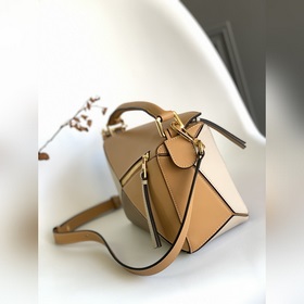 Loewe Популярная модель Puzzle small 