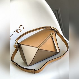 Loewe Популярная модель Puzzle small 