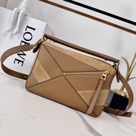 Новая модель Puzzle от Loewe отличаетс