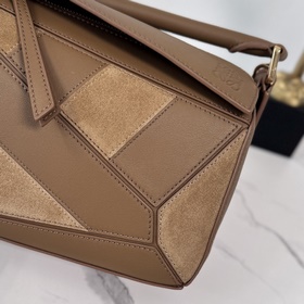 Новая модель Puzzle от Loewe отличаетс