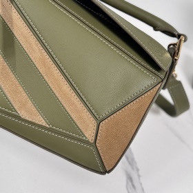 Новая модель Puzzle от Loewe отличаетс