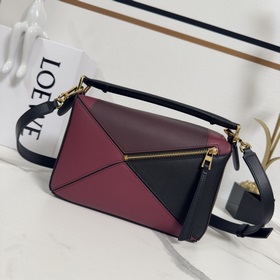 Новая модель Puzzle от Loewe отличаетс