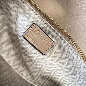 Loewe Маленькая классическая сумка Pu
