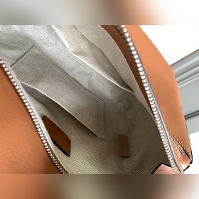 Loewe Популярная модель Puzzle small 