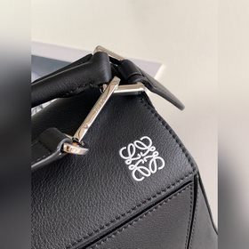 Loewe Популярная модель Puzzle small 
