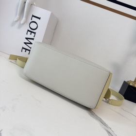 Новая модель Puzzle от Loewe отличаетс