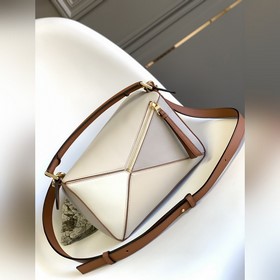 Loewe Популярная модель Puzzle small 