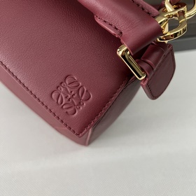 Loewe (новая версия) Сумка Puzzle мало