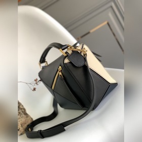 Loewe Популярная модель Puzzle small 