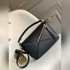Loewe Популярная модель Puzzle small 