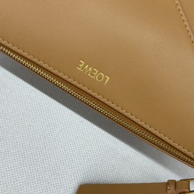 Новая сумка Puzzle Fold от Loewe предс
