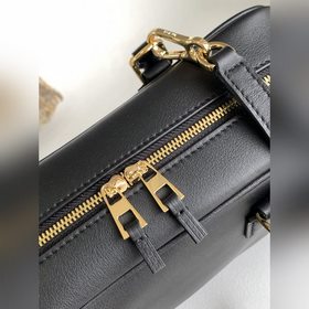 Новая модель сумки Amazona от Loewe. Э