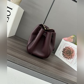 Loewe  Новая модель сумки Madrid из 