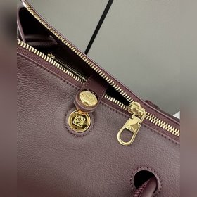 Loewe  Новая модель сумки Madrid из 