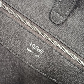 Loewe  Новая модель сумки Madrid из 