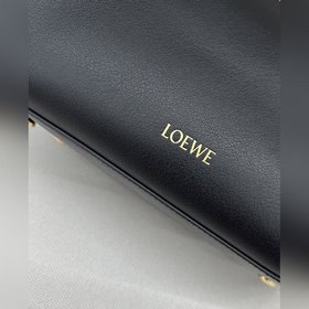 Loewe  Новая модель сумки Madrid из 