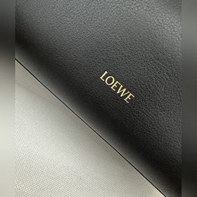 Loewe  Новая модель средней сумки Ma