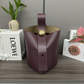 Средняя сумка-ведро Pebble Bucket от L