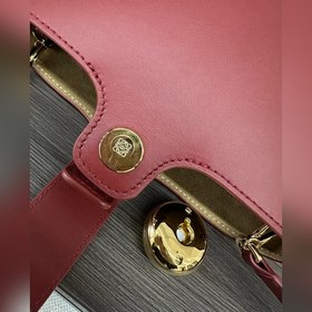 Сумка Loewe mini Pebble Bucket из мягк