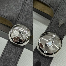 Сумка Loewe mini Pebble Bucket из мягк