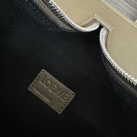 Loewe Большой рюкзак из натуральной к