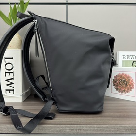 Loewe Маленький рюкзак из нейлона и н