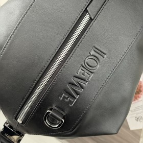 Loewe Маленький классический рюкзак и