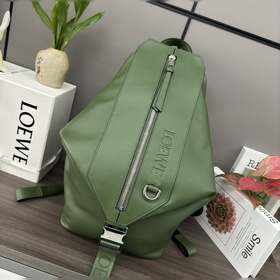 Loewe Маленький классический рюкзак и