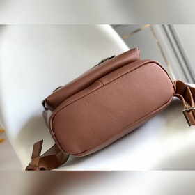 Loewe  Поступили новые рюкзаки  Mil