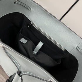 Loewe  Поступили новые рюкзаки  Рюк