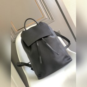 Loewe  Поступили новые рюкзаки. Это