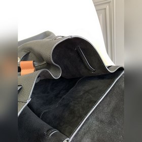Loewe  Поступили новые рюкзаки. Это 