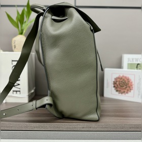 Loewe  Поступили новые рюкзаки. Это