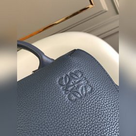 Loewe  Поступили новые рюкзаки. Это