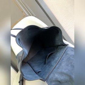 Loewe  Поступили новые рюкзаки. Это 
