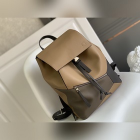 Loewe   Поступили новые рюкзаки  Рю