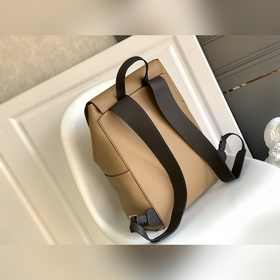 Loewe   Поступили новые рюкзаки  Рю