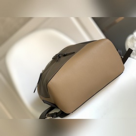 Loewe   Поступили новые рюкзаки  Рю