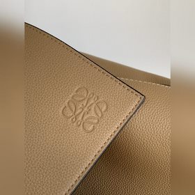 Loewe   Поступили новые рюкзаки  Рю