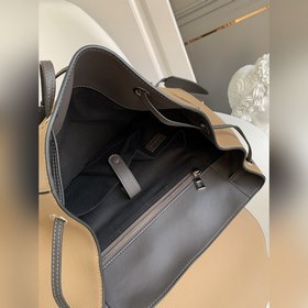 Loewe   Поступили новые рюкзаки  Рю