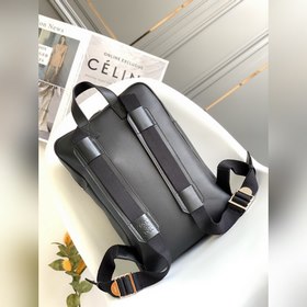 Loewe  Поступили новые рюкзаки  Mil