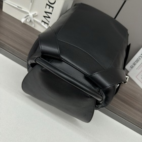 Новая модель рюкзака Flamenco от Loewe