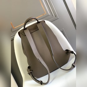 Loewe  Поступили новые рюкзаки. Это