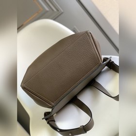 Loewe  Поступили новые рюкзаки. Это 