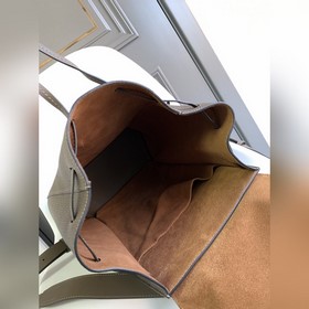 Loewe  Поступили новые рюкзаки. Это 
